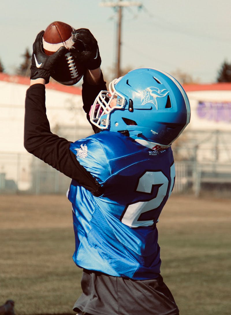 High School Canada - american football