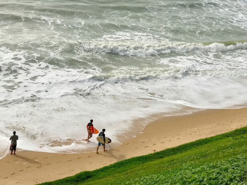 Brazil - surfers